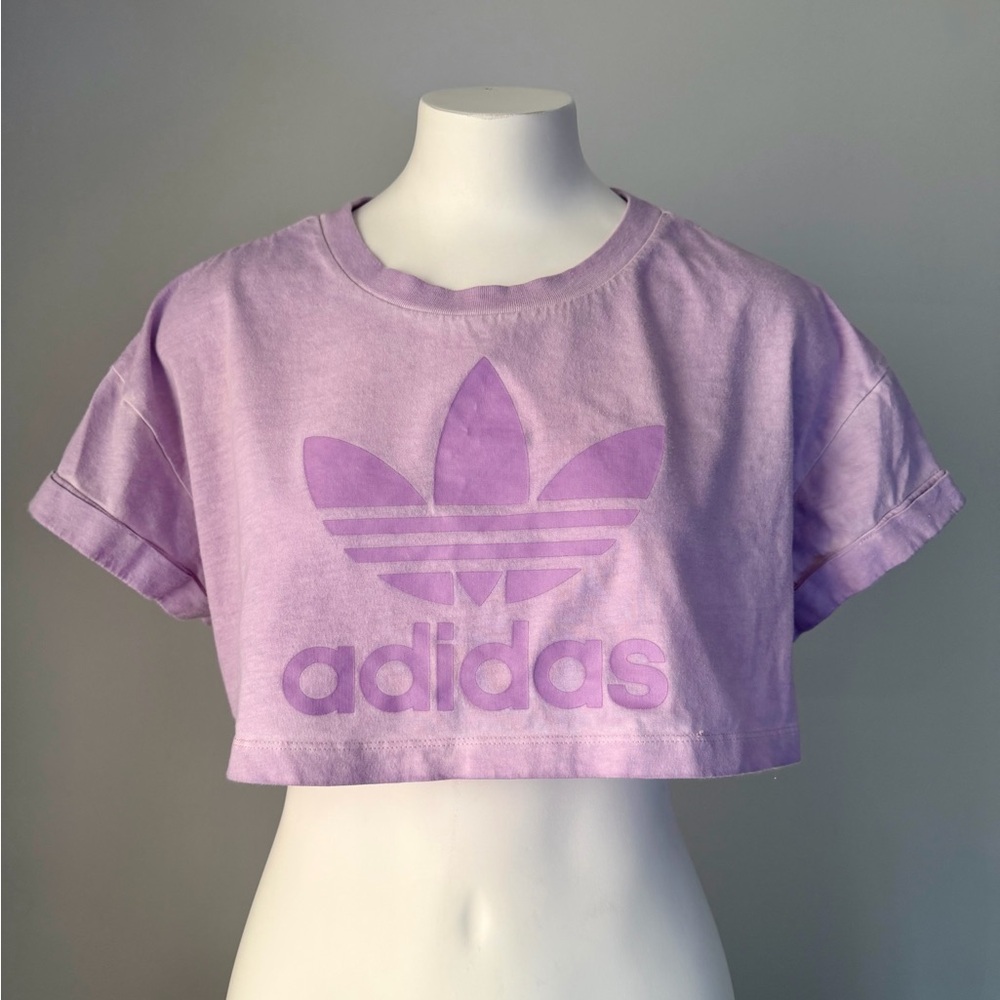 adidas Lavender Trefoil Cropped T‑Shirt